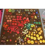 Huge 200+ Bakelite Lot Buckles &amp; buttons lifelong collection - £413.12 GBP