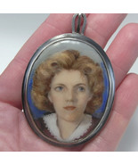 SIGNED ANTIQUE ENAMEL PORTRAIT PENDANT SILVER Antique Miniature portrait! - €1.385,34 EUR