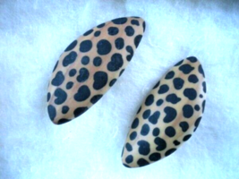 Earrings Leopard Print Hand Painted Ceramic Oblong Clip On Earrings $60 Value - £17.59 GBP