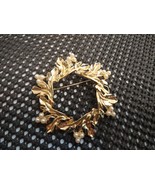 Brooch Goldtone White  Gorgeous pin - £10.09 GBP