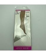 On The Go Knee Highs Hosiery Premium Top Comfort Size 8 1/2-11 Nude Doub... - £3.89 GBP