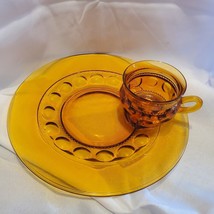 Vintage Indiana Amber Glass Kings Crown Snack Luncheon Plate &amp; Cup Set. - £8.67 GBP