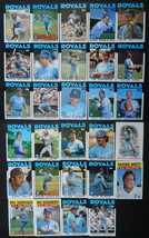 1986 Topps Kansas City Royals Team Set of 29 Baseball Cards - £5.52 GBP