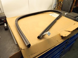 Ford YL5Z-1021547-AA Window Run Seal LH Left - $69.98