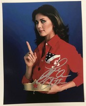 Lynda Carter Signed Autographed &quot;Wonder Woman&quot; Glossy 8x10 Photo - £78.62 GBP