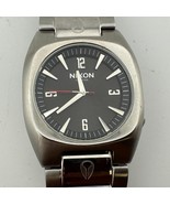 Nixon The TACH Analog Quartz Watch Men 100m Silver Steel ~ For Parts Repair - €31,00 EUR Nixon The TACH Analog Quartz Watch Men 100m Silver Steel ~ For Parts Repair - €31,00 EUR