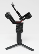 DJI RS 4 3-Axis Gimbal Stabilizer for Cameras (CP.RN.00000343.04) image 6