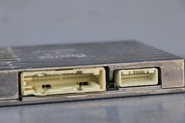 Toyota Radio Stereo Audio Amp Amplifier JBL GeenEdge 86820-0w831 image 3