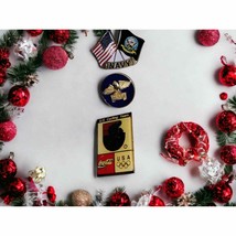 Small lot of vintage pins - $282.69 MXN