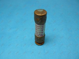 Shawmut TR2-1/2R Time Delay Fuse Class RK5 2.50 Amps 250VAC/250VDC New - $1.94