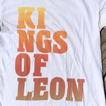 Kings Of Leon Rainbow Logo T Shirt No Age Rip Off Design Adult Size Small  - £15.17 GBP