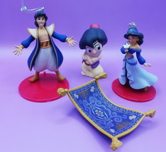 Aladdin 1992 Disney Figure Set Aladdin Jasmin Magic Carpet - $19.31