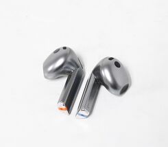 Samsung Galaxy Buds3 SM-R530 Wireless Earbuds - Silver image 2