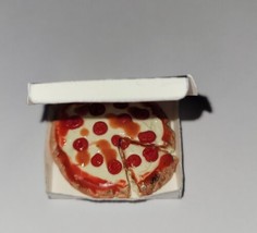 Dollhouse Pepperoni Pizza Box Miniature Dolls Take Out Food - $8.00