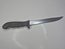 Wearever Professional Carving Knife 68308B-8 8&quot; Scalloped Blade Brown Ha... - $15.14
