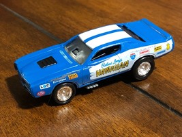 Johnny Lightning 1/64 NHRA Funny Car Drag Racer Hawaiian Leong Dodge Charger - £7.98 GBP