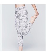 Athleta Tie Dye Legging Salutation Ankle Stretch Powervita UPF 50, Size M - $407.14 MXN