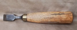 Vintage Garantirt Gusstahl Chisel - $25.00