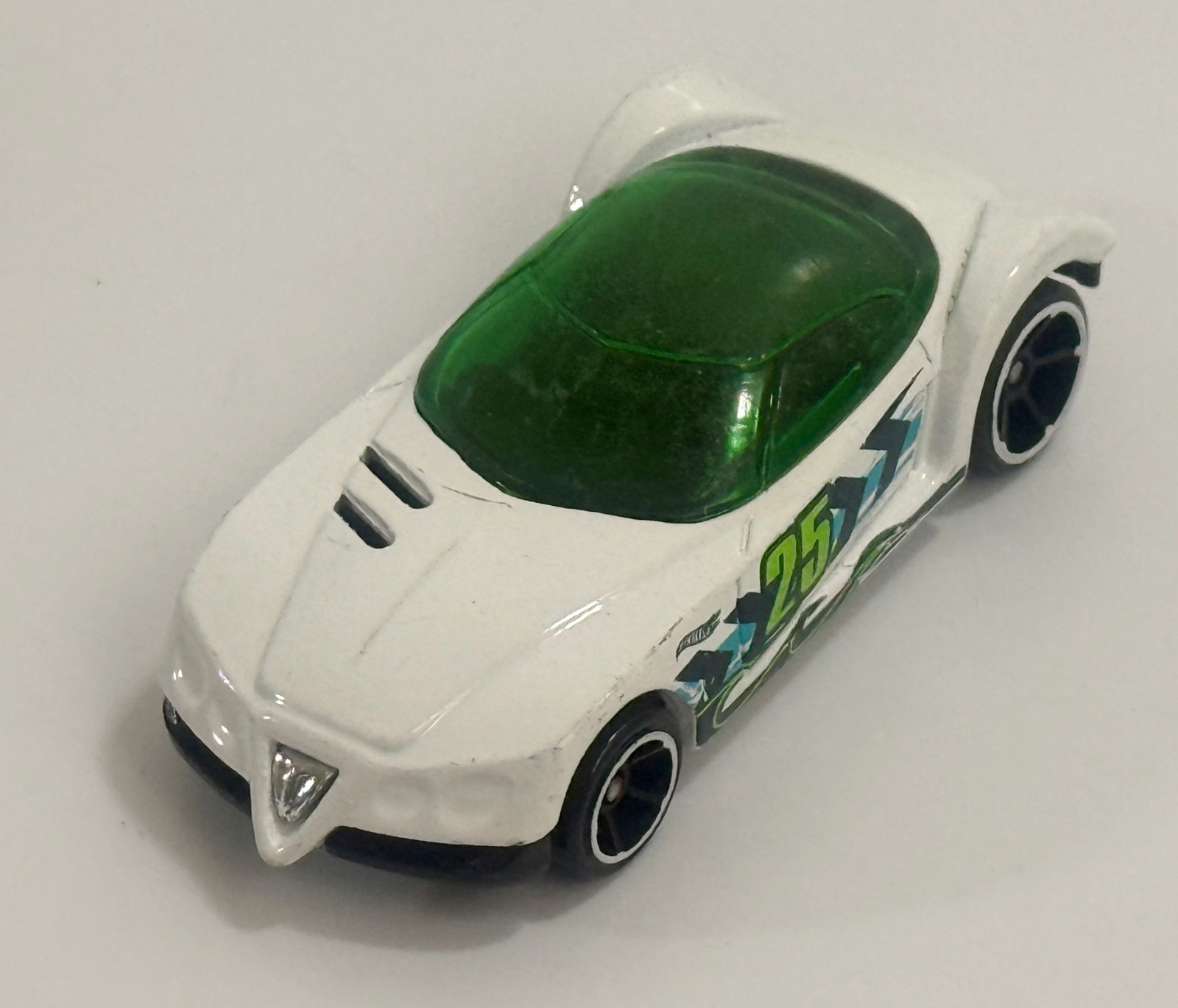 2013 Hot Wheels Mattel Golden Arrow White W/ Green Roof #25. Diecast - $2.17
