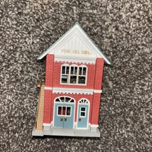 Hallmark Keepsake Christmas Ornament Fire Station Nostalgic Collection 1991 - £11.14 GBP