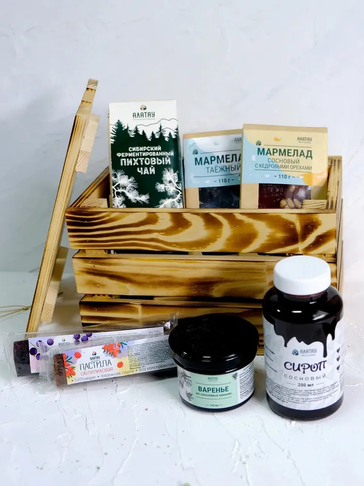 7in1 Sweet Siberian Gift Box with Pine Cone Jam, Marmalade &amp; Herbal Tea - $112.99