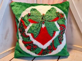 VTG Christmas Throw Pillow Double Sided Fuzzy/Shaggy/Velvety Soft Tree/W... - £8.93 GBP