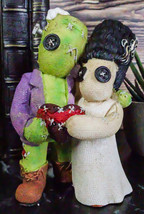 Pinheadz Frankenstein And Bride Holding Voodoo Red Heart Immortal Love Figurine - £20.29 GBP