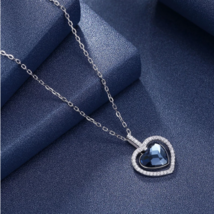 Exquisite 925 Sterling Silver Austrian Crystal Navy Heart Pendant Necklace - £59.06 GBP