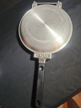 Perfect Pancake Pan Double Sided Hinged Aluminum Non Stick Pan Vintage - $12.38