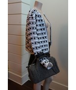 AUTHENTIC CHANEL 2 Tones Black/White Wool Pattern Tote Bag $5000 - $1,983.17 CAD