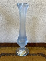 Vintage FENTON 8” Iridescent Velva Iridescent Blue Stretch Glass Footed Bud Vase - £25.57 GBP