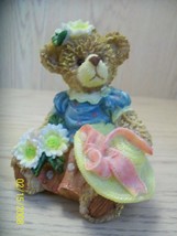 Figurine Sitting Bear with Yellow Daisies Holding Bonnet  - £5.47 GBP