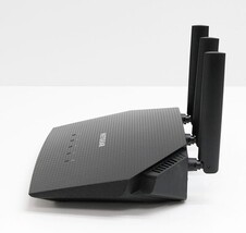 NETGEAR Nighthawk RAX10 Dual-Band Wi-Fi 6 Router image 4
