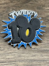 Disney Pin 2010 3D Logo with Mickey Ears KG JD - $90.97 MXN