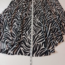 Cato RN#37080 Women's Black & White High-Low Skirt Size 14/16W image 9