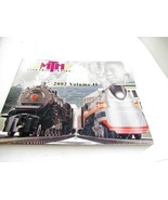 MTH TRAINS 2002 VOLUME II FULL COLOR CATALOG- NEW (CREASED) - W22 - $104.57 MXN