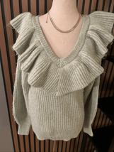A new day target light green sweater size small winter sweater classy st... - $24.75