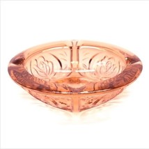 Vintage Peach Tone Floral Roses Embossed  Glass Ashtray 6&quot; Diam - £19.44 GBP