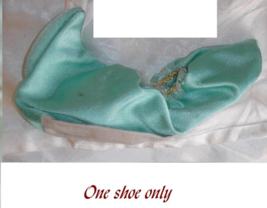 Single Jasmine costume slipper for child from 1992 Aladdin movie. Only o... - £4.72 GBP