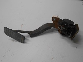 2004 Chevrolet Silverado 1500 Throttle Accelerator Gas Pedal - $54.99