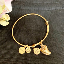 Alex and Ani Rafaelian Gold Conch Shell Charm Wire Bangle Bracelet  NIB - £20.25 GBP