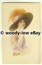 su1532 - Young woman - Large Hat - Glamour - artist Fred S Manning - postcard - £3.60 GBP