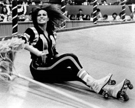 Raquel Welch takes a tumble during roller derby Kansas City Bomber 8x10 photo - $10.99