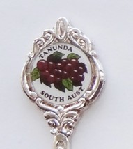 Collector Souvenir Knife Australia Tanunda S.A. Grapes Emblem - $9.99