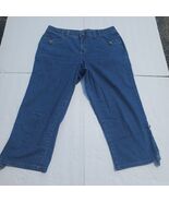Style &amp; Co Women's Tummy Control Button Accent Pockets Capri Blue Jeans ... - $10.49