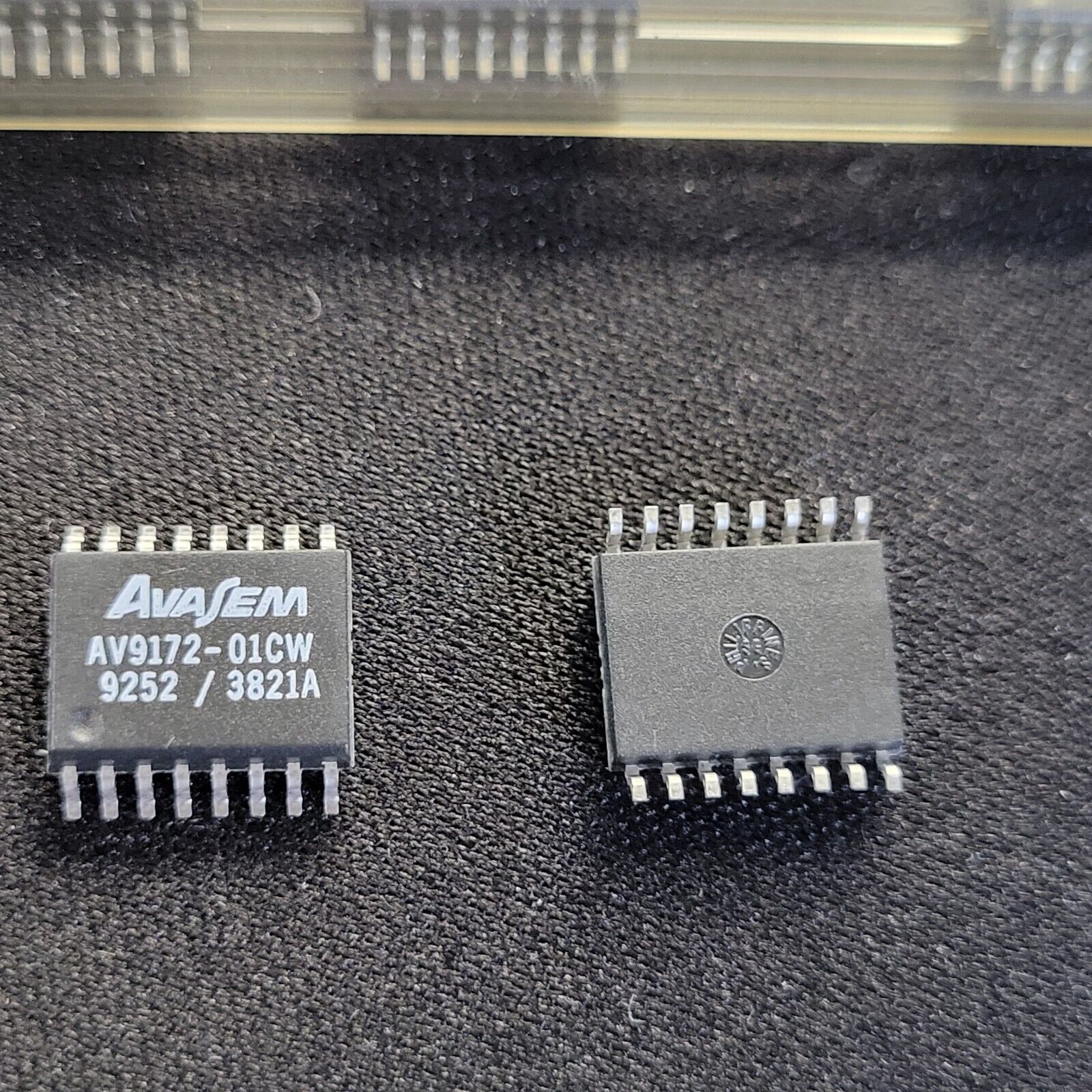 (2) ICS AV9172-01CW16 IC Lo Skew Out Buf/Clk Dblr SO-16 NEW VINTAGE RARE... - $14.85