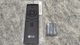 New Genuine LG Remote Control - 61115-010492410A3003328 - $183.84 MXN