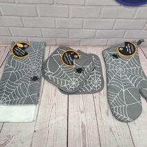 Halloween Glitter Spider Webs Kitchen 4pc Set - Towel, Pot Holders, Oven... - $12.21