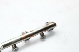 2010-2011 CHEVROLET CAMARO 3.6L V6 FUEL INJECTOR RAIL RIGHT SIDE H0538 image 4