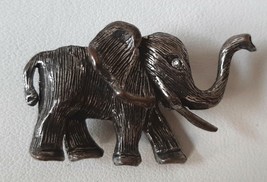 HOBE Elephant Brooch Pin Antique Silver Tone Setting Rhinestone Eye Vintage - £23.46 GBP